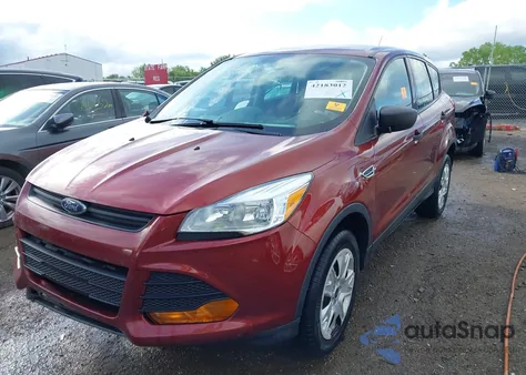2014 Ford Escape S z USA, uszkodzony, nr VIN 1FMCU0F77EUA89731